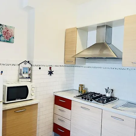 דירה Comfy Seafront Apartment-beahost ביביונה