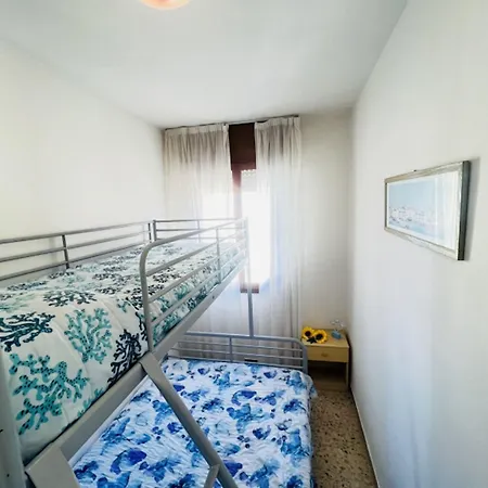 Lejlighed Comfy Seafront Apartment-beahost