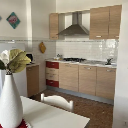 Lejlighed Comfy Seafront Apartment-beahost *