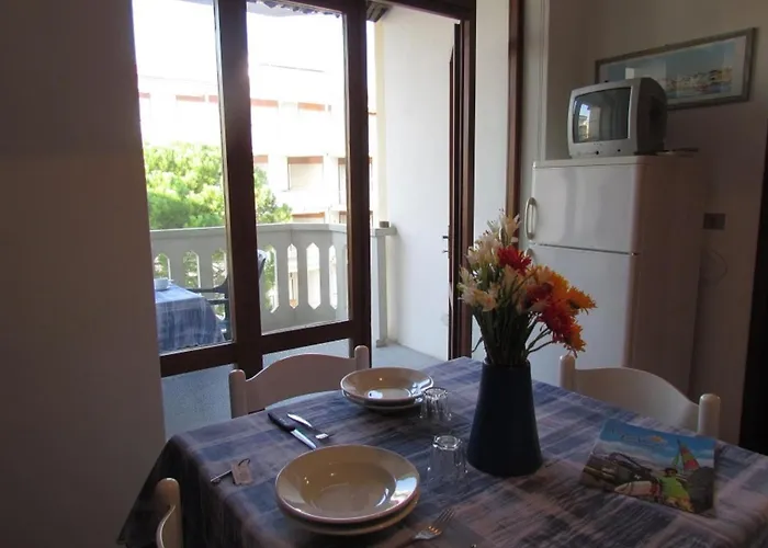 Lägenhet Comfy Seafront Apartment-beahost Bibione