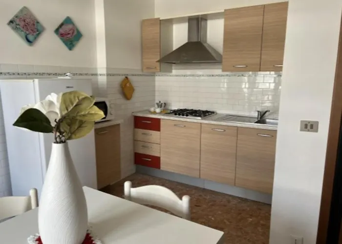 Comfy Seafront Apartment-beahost Lägenhet