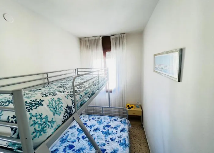 Comfy Seafront Apartment-beahost * Bibione